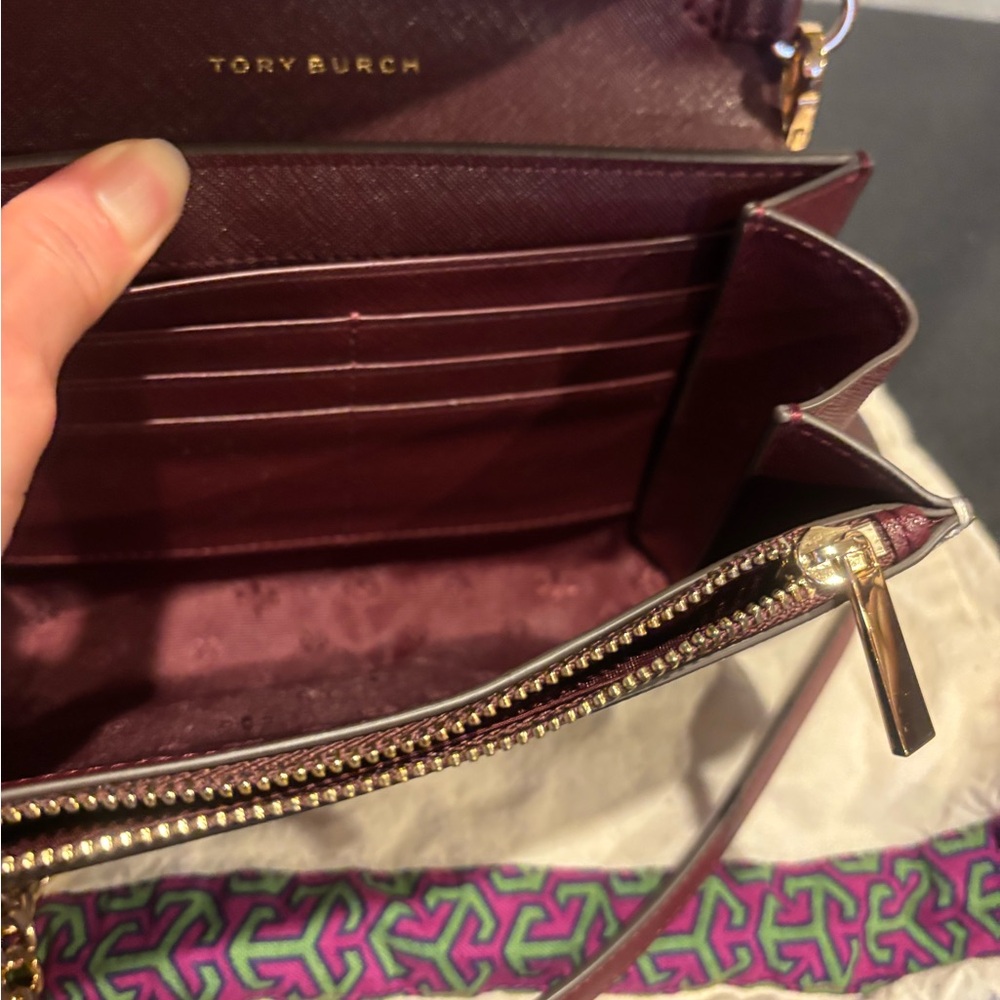 Authentic Tory Burch Leather Gold Chain Crossbody bag convertible wallet purse - Picture 6 of 13